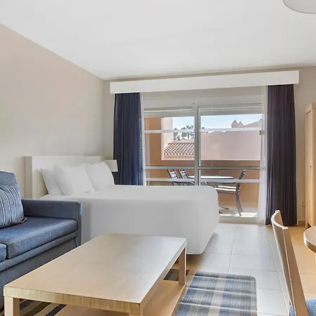 Amigos Club Aparthotel