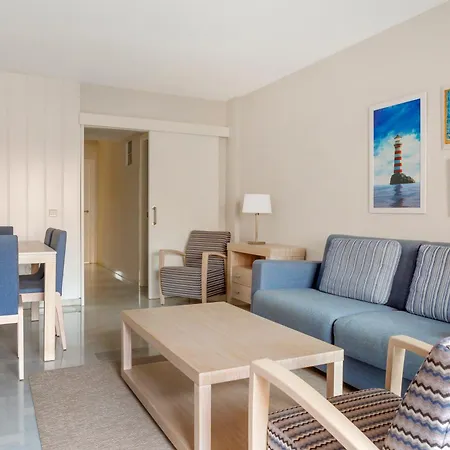 Aparthotel Amigos Club 3*