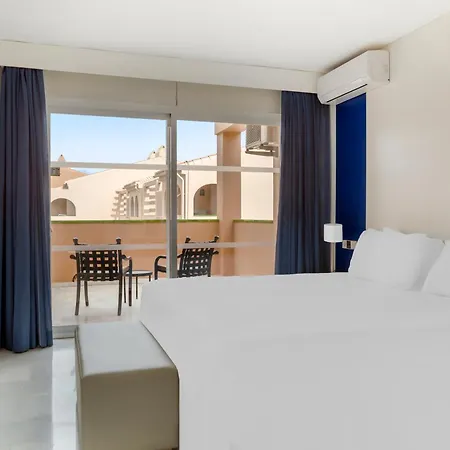 Aparthotel Amigos Club 3*