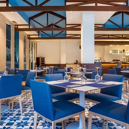 Amigos Club Aparthotel