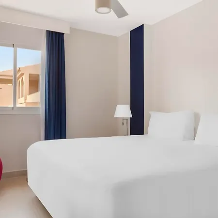 Apartahotel Amigos Club