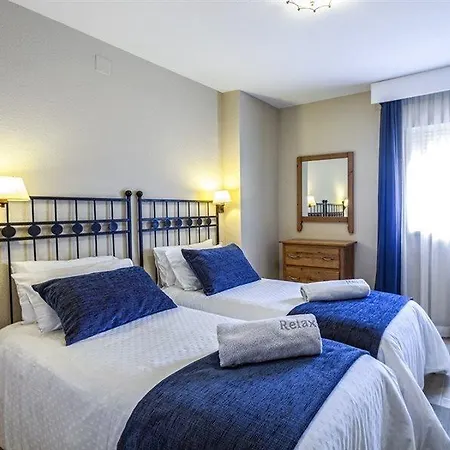 Amigos Club Apartahotel 3*