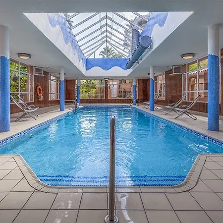 Apartahotel Amigos Club